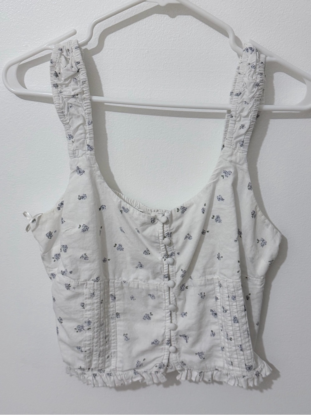 Cotton On White Floral Button-Front Cropped Camisole